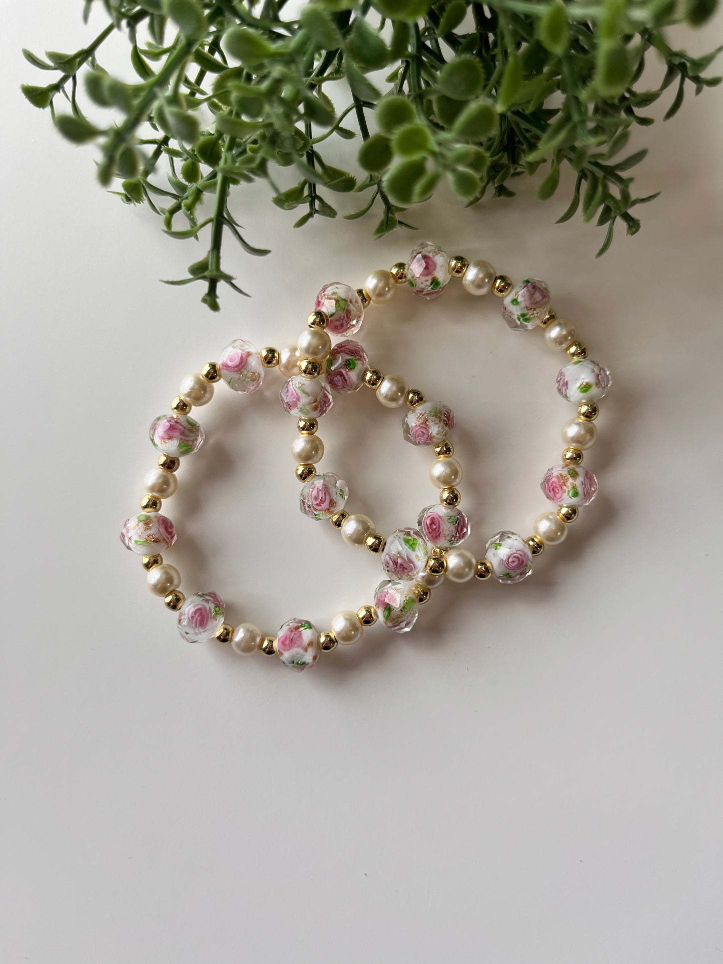 Glass Pink Floral Beaded Bracelet